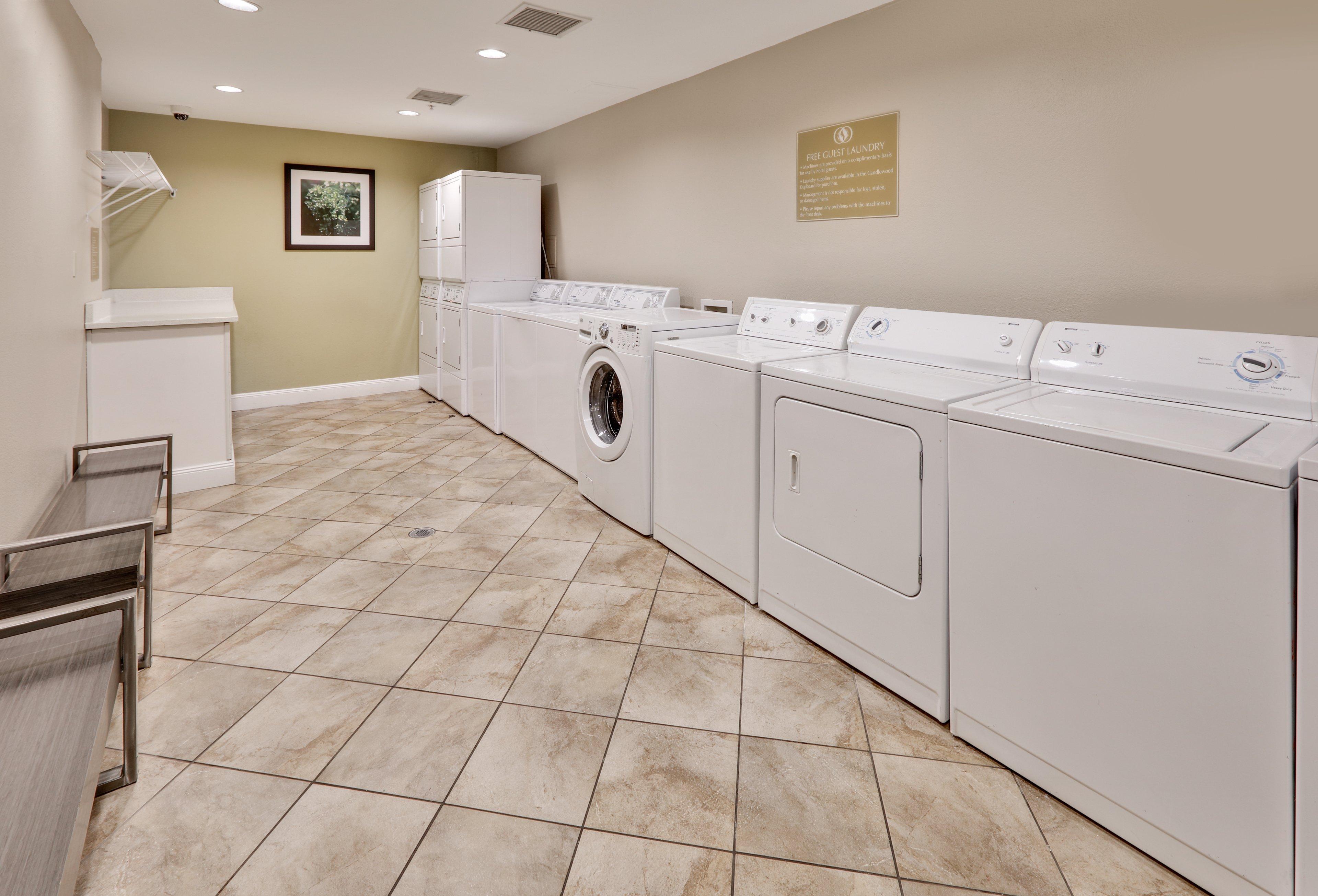 Candlewood Suites Dallas Market Center-Love Field By Ihg Eksteriør bilde