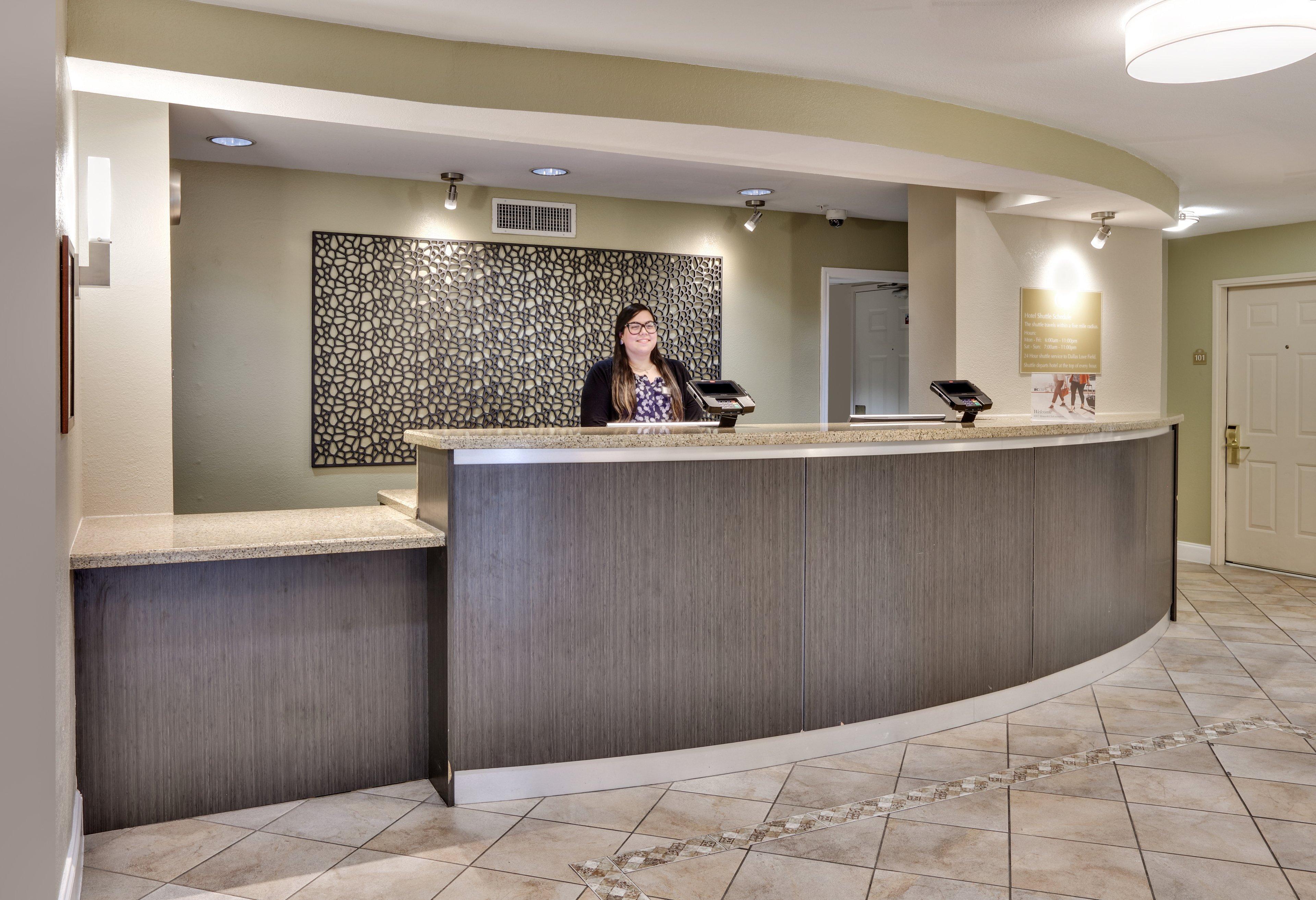 Candlewood Suites Dallas Market Center-Love Field By Ihg Eksteriør bilde