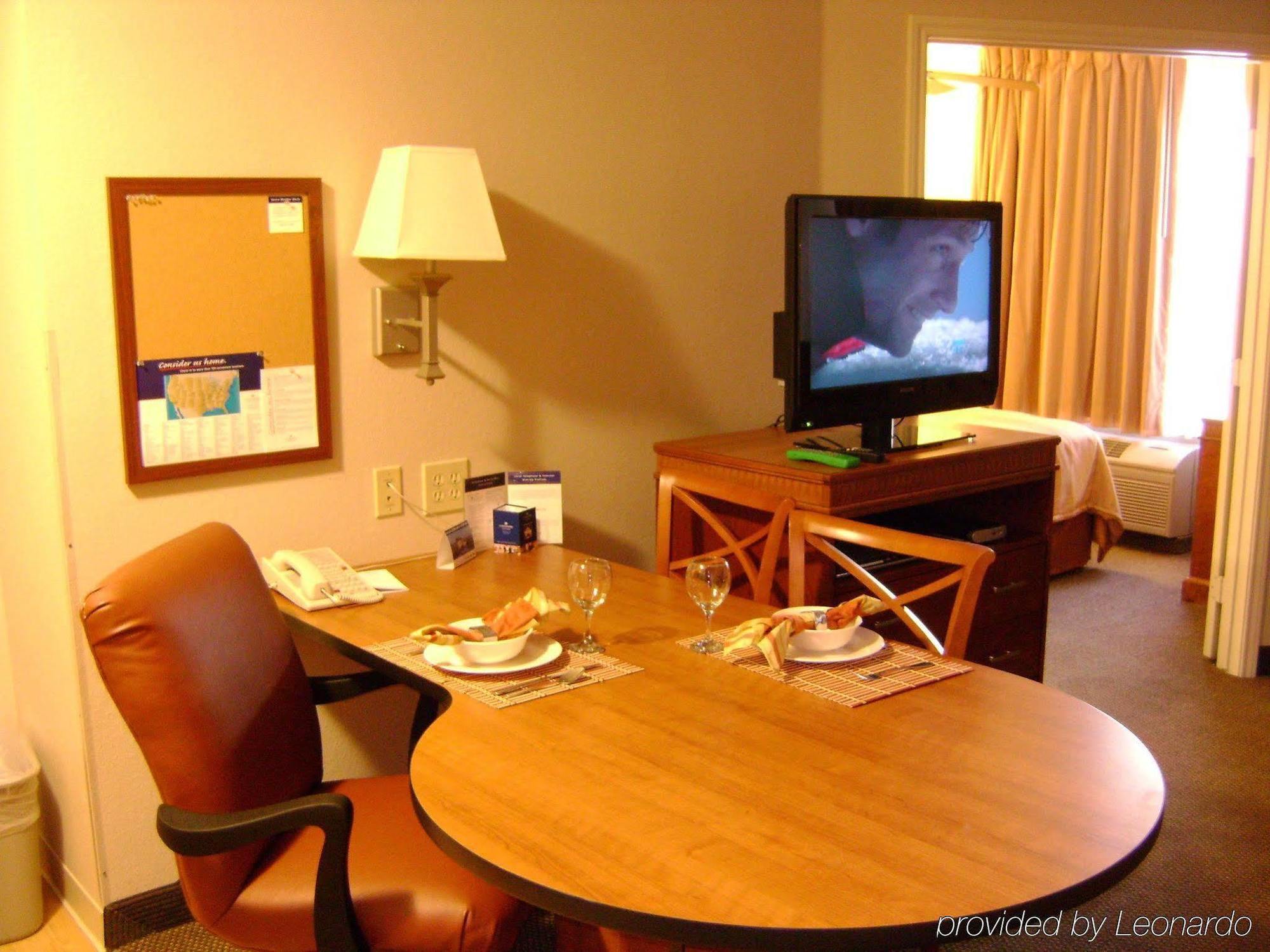 Candlewood Suites Dallas Market Center-Love Field By Ihg Eksteriør bilde