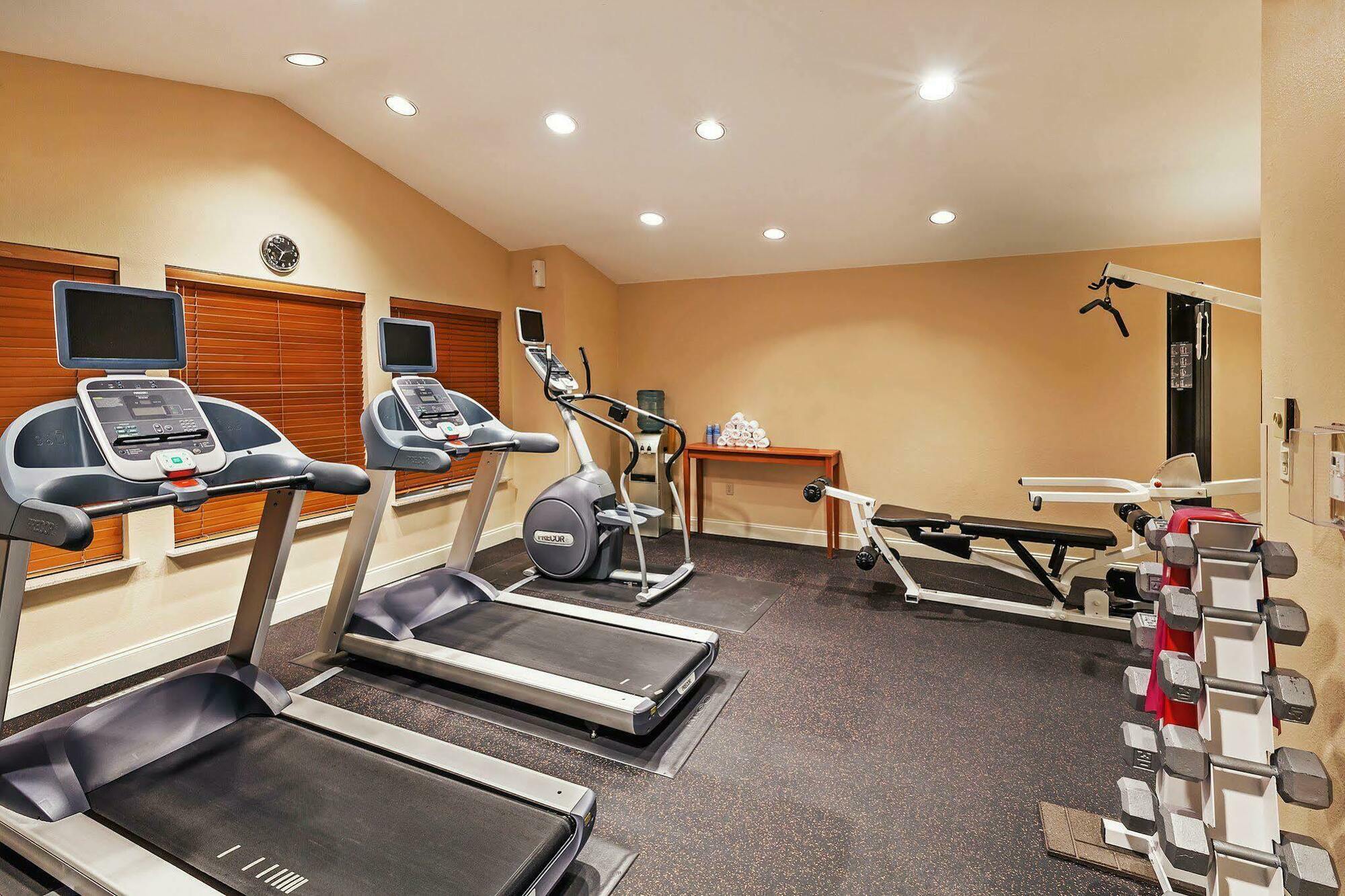 Candlewood Suites Dallas Market Center-Love Field By Ihg Eksteriør bilde