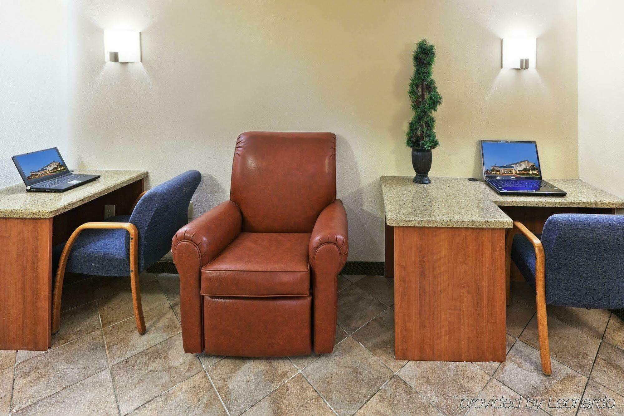 Candlewood Suites Dallas Market Center-Love Field By Ihg Fasiliteter bilde