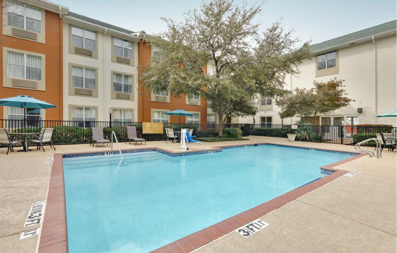 Candlewood Suites Dallas Market Center-Love Field By Ihg Eksteriør bilde